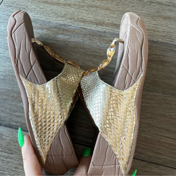 Gold jewel fitflops - Picture 5 of 7
